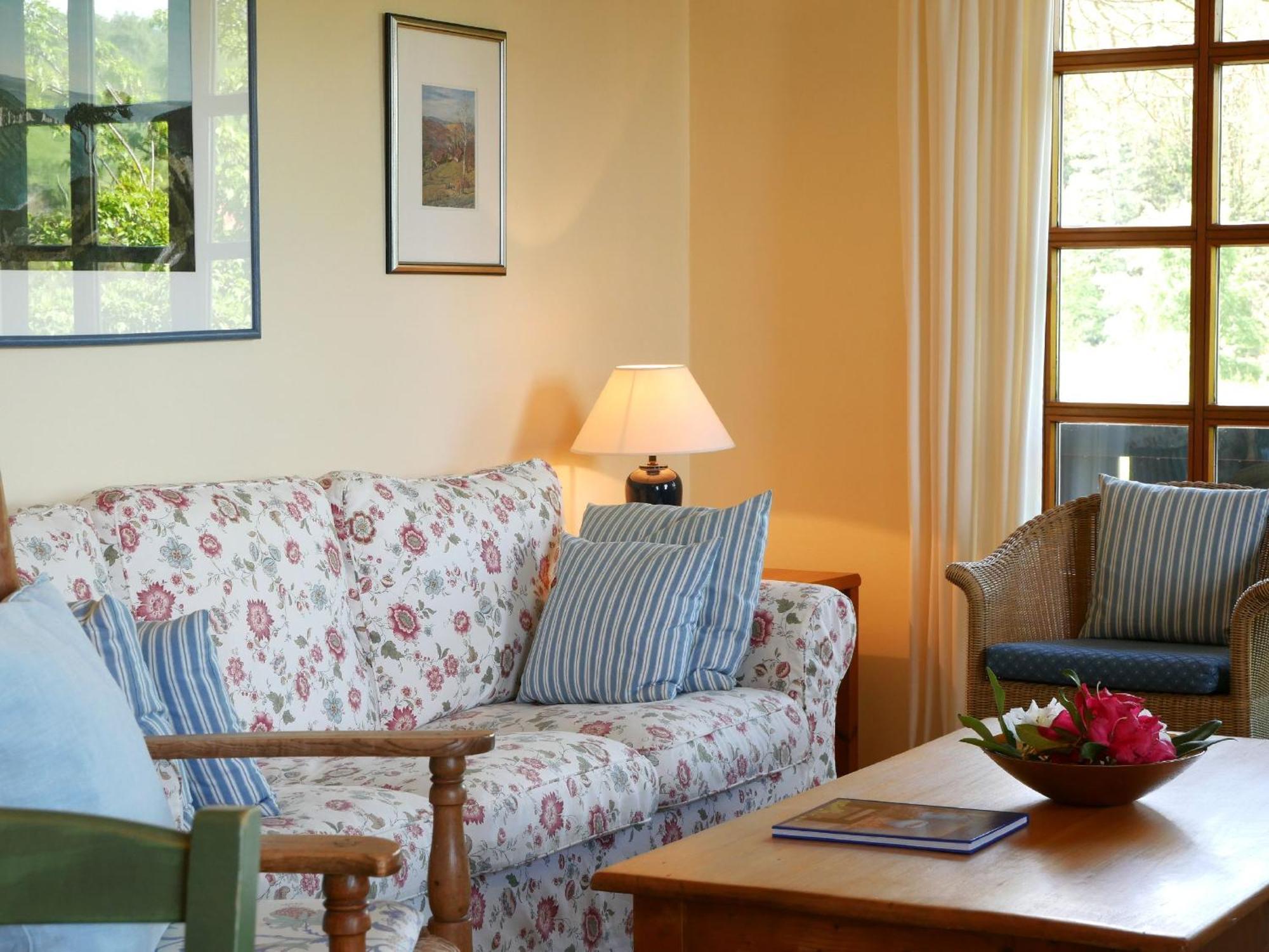 Ferienhaus Straubehof ซัสบาควัลเดิน ภายนอก รูปภาพ